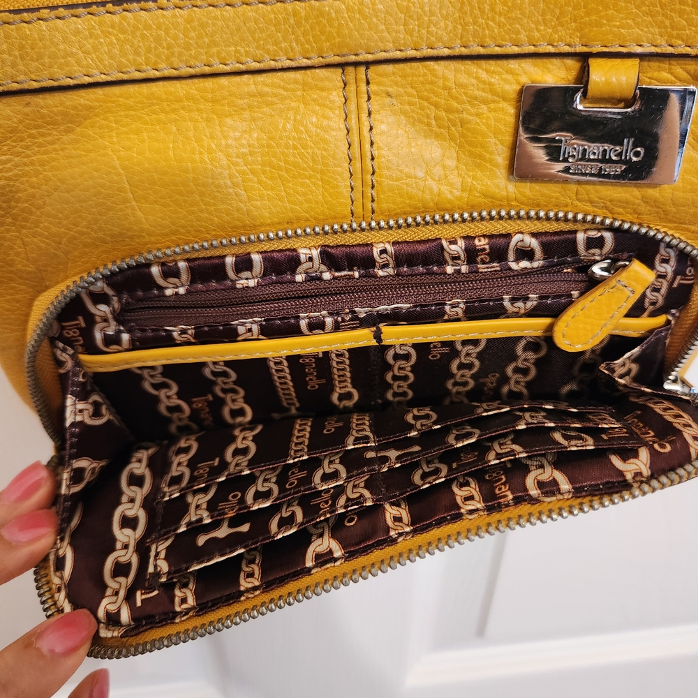 Tignanello crossbody shoulder bag - Picture 3 of 5